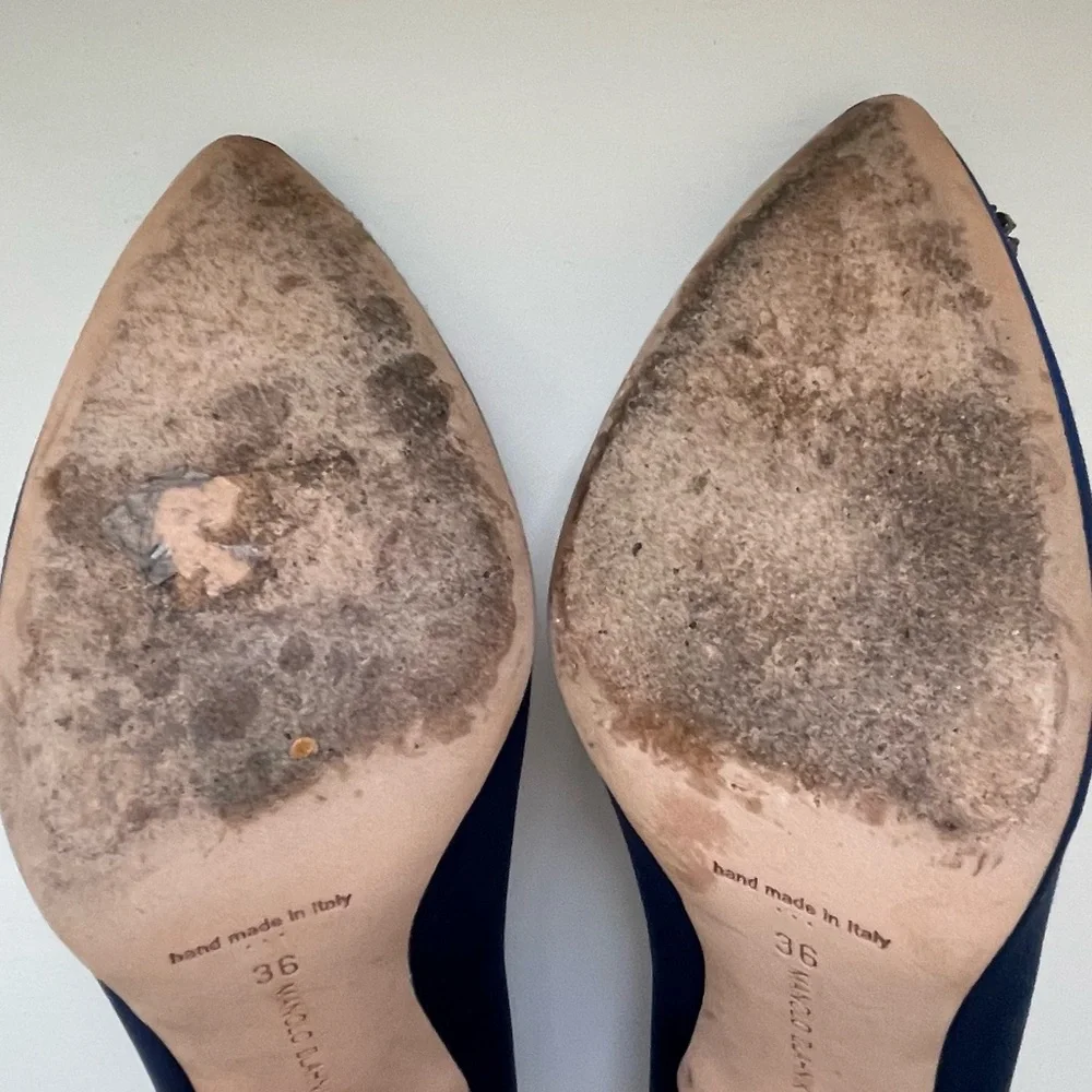 Manolo Blahnik Hangisi Blue Satin Jewel Pumps - Picture 11 of 13